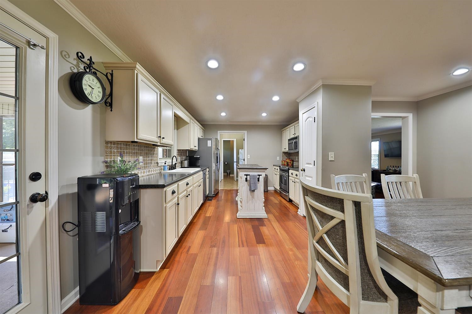 529 Vancleave Road Martin, TN 38237 - Photo 5 of 20 a large kitchen with lots of counter space and stainless steel appliances