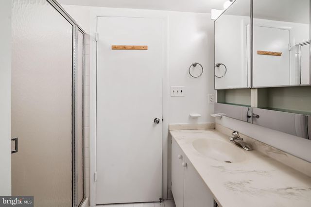 $245,000 | 3 Bailiffs Court, Unit 302, Lutherville-Timonium, MD 21093