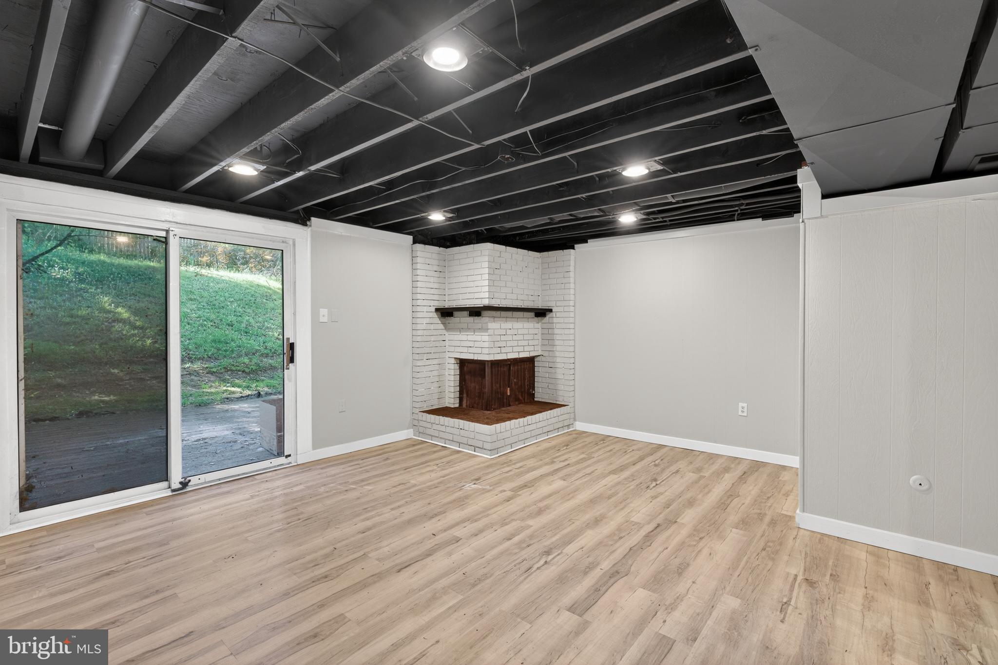 9333 Pan Ridge Road Baltimore, MD 21234 - Photo 29 of 37
