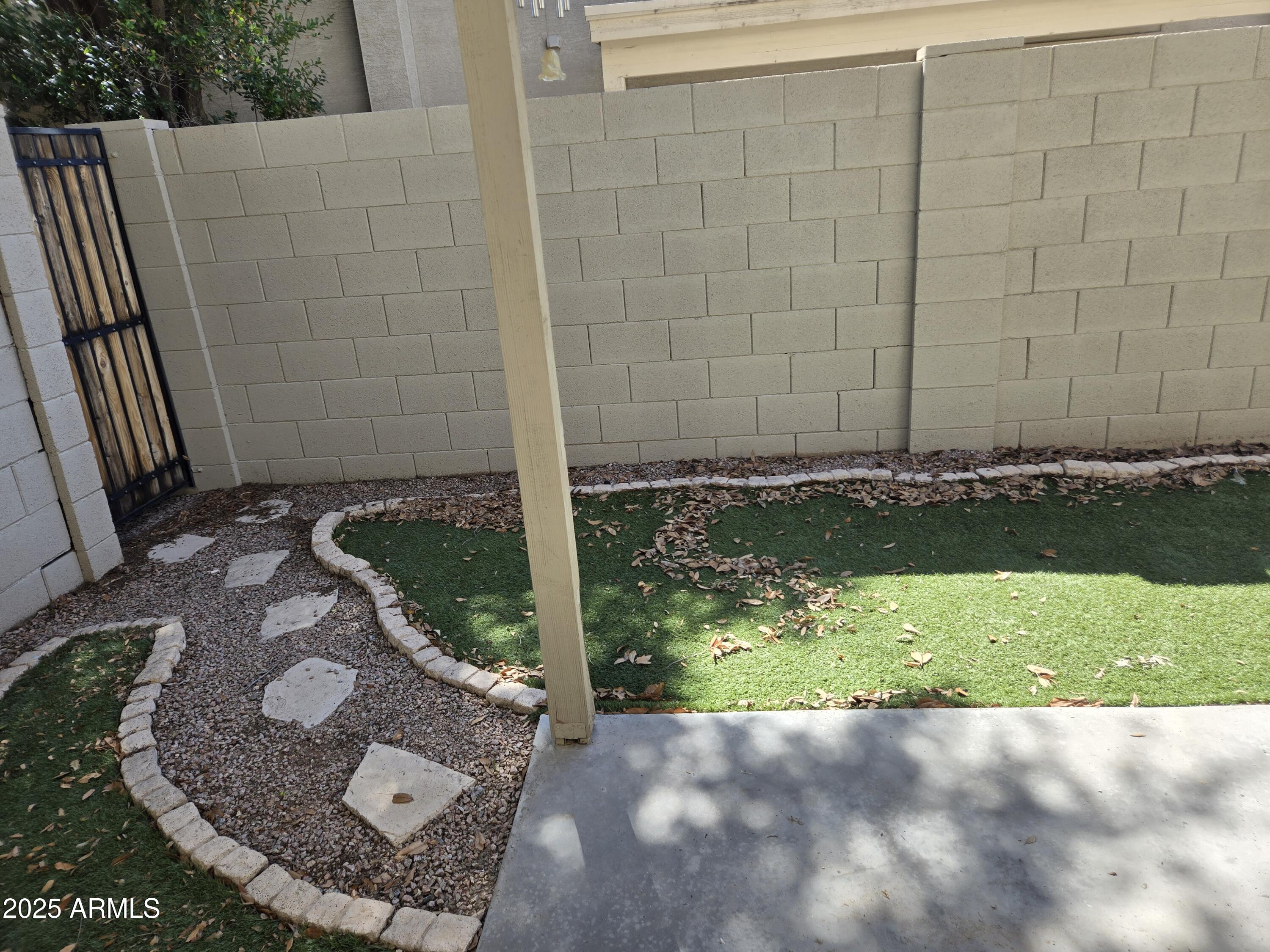 16021 North 30th Street, Unit 119 Phoenix, AZ 85032 - Photo 27 of 28 a view of outdoor space and yard