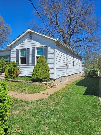 $184,900 | 3719 Orient Avenue, St. Louis, MO 63125