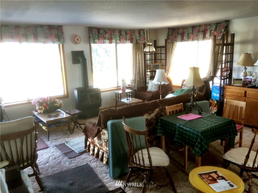 8124 Sehome Road Blaine, WA 98230 - Photo 2 of 24 Gallery Image 2