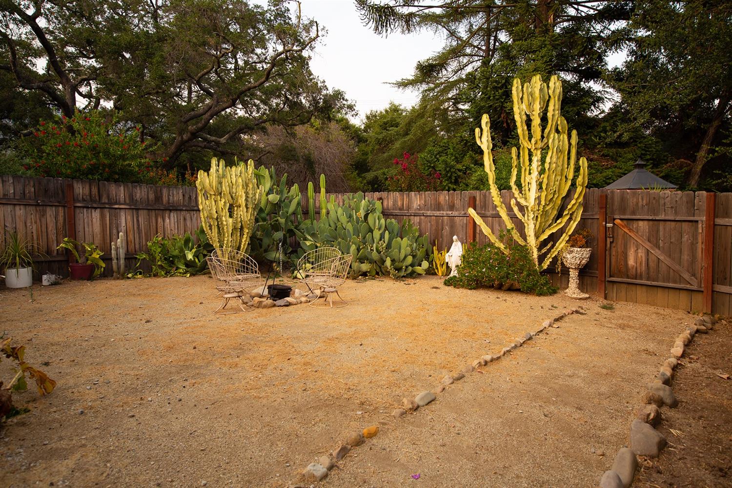 515 Del Norte Road Ojai, CA 93023 - Photo 24 of 43 Gallery Image 24