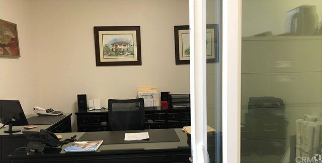 $2,000,000 | 3184 Airway Avenue, Unit B, Costa Mesa, CA 92626