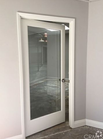 $2,000,000 | 3184 Airway Avenue, Unit B, Costa Mesa, CA 92626