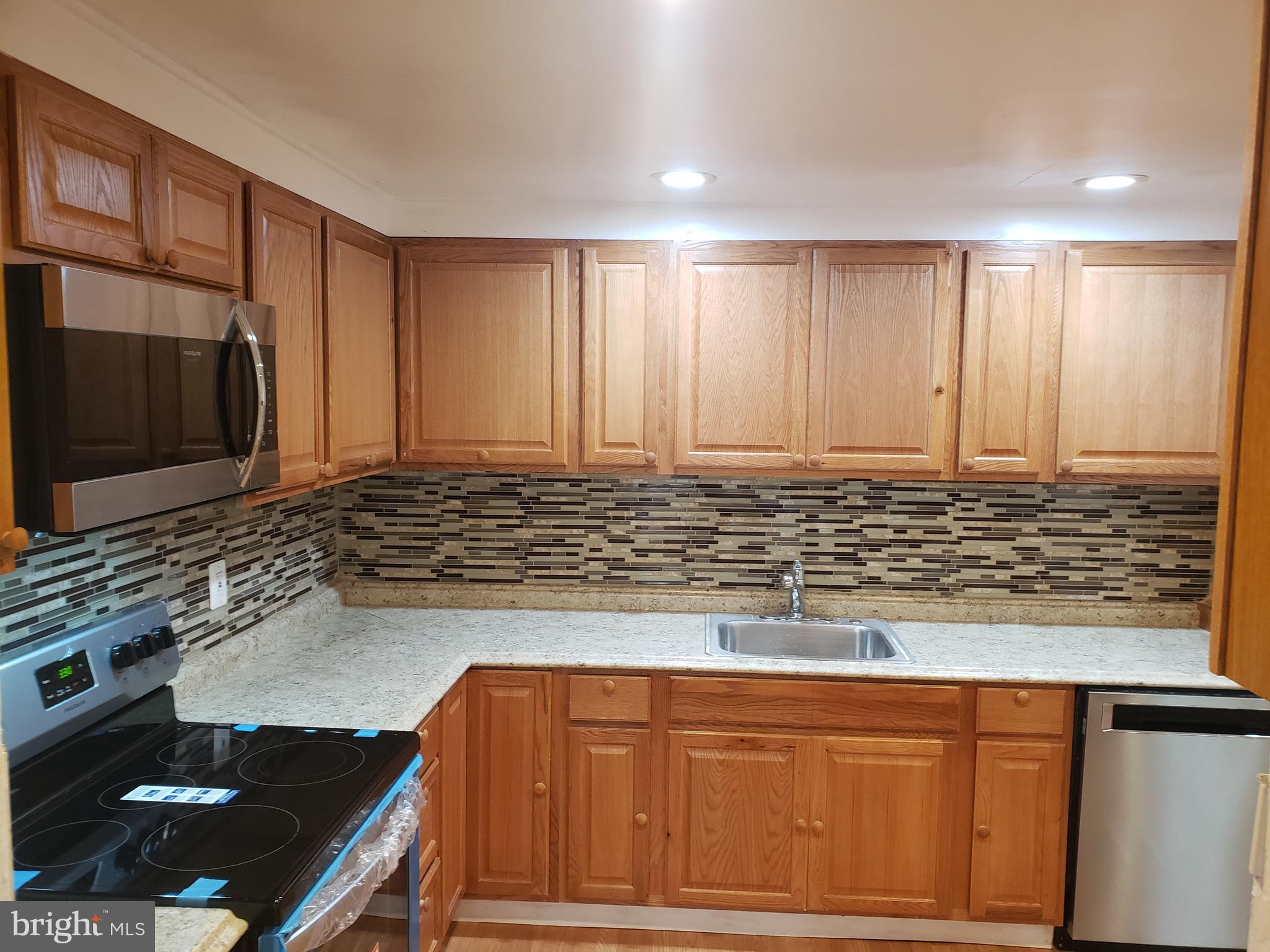 1010 Addison Road South Capitol Heights, MD 20743 - Photo 5 of 28 Kitchen