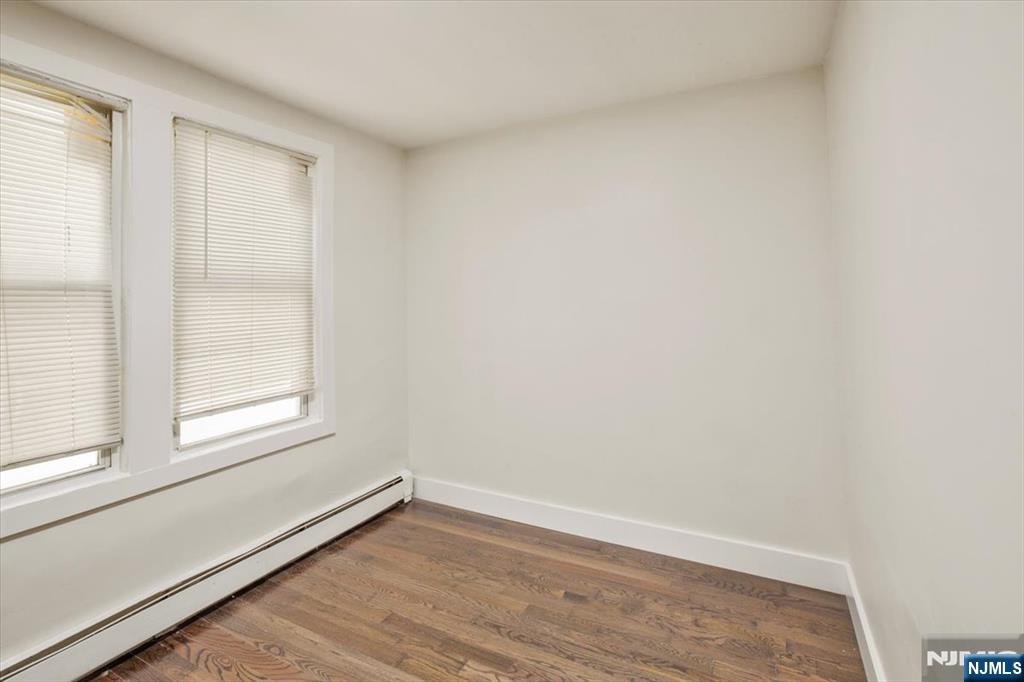 22 Edwin Place Newark, NJ 07112 - Photo 20 of 50