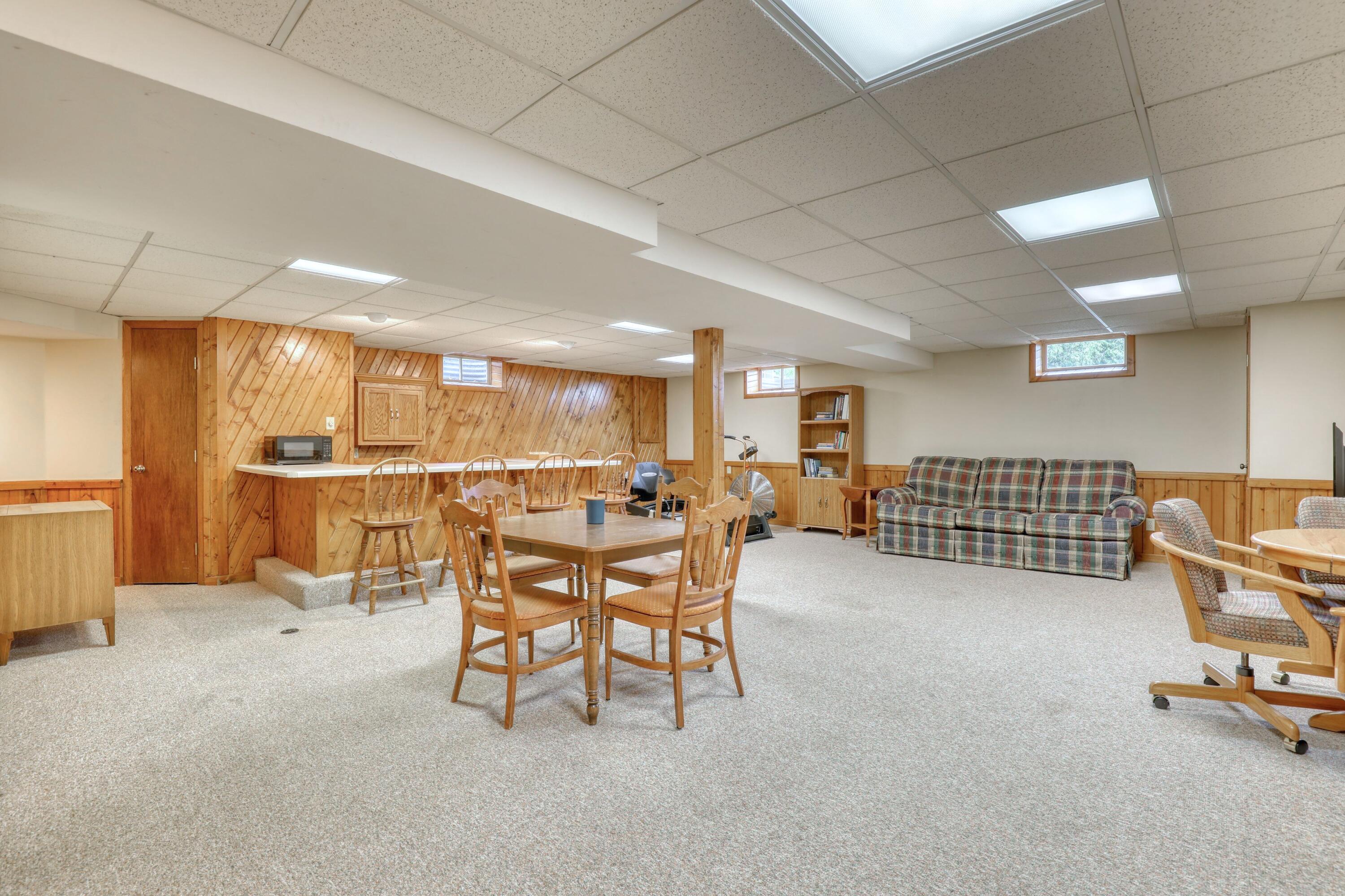 6715 Alpine Drive Addison, WI 53090 - Photo 33 of 59 LL Rec Room