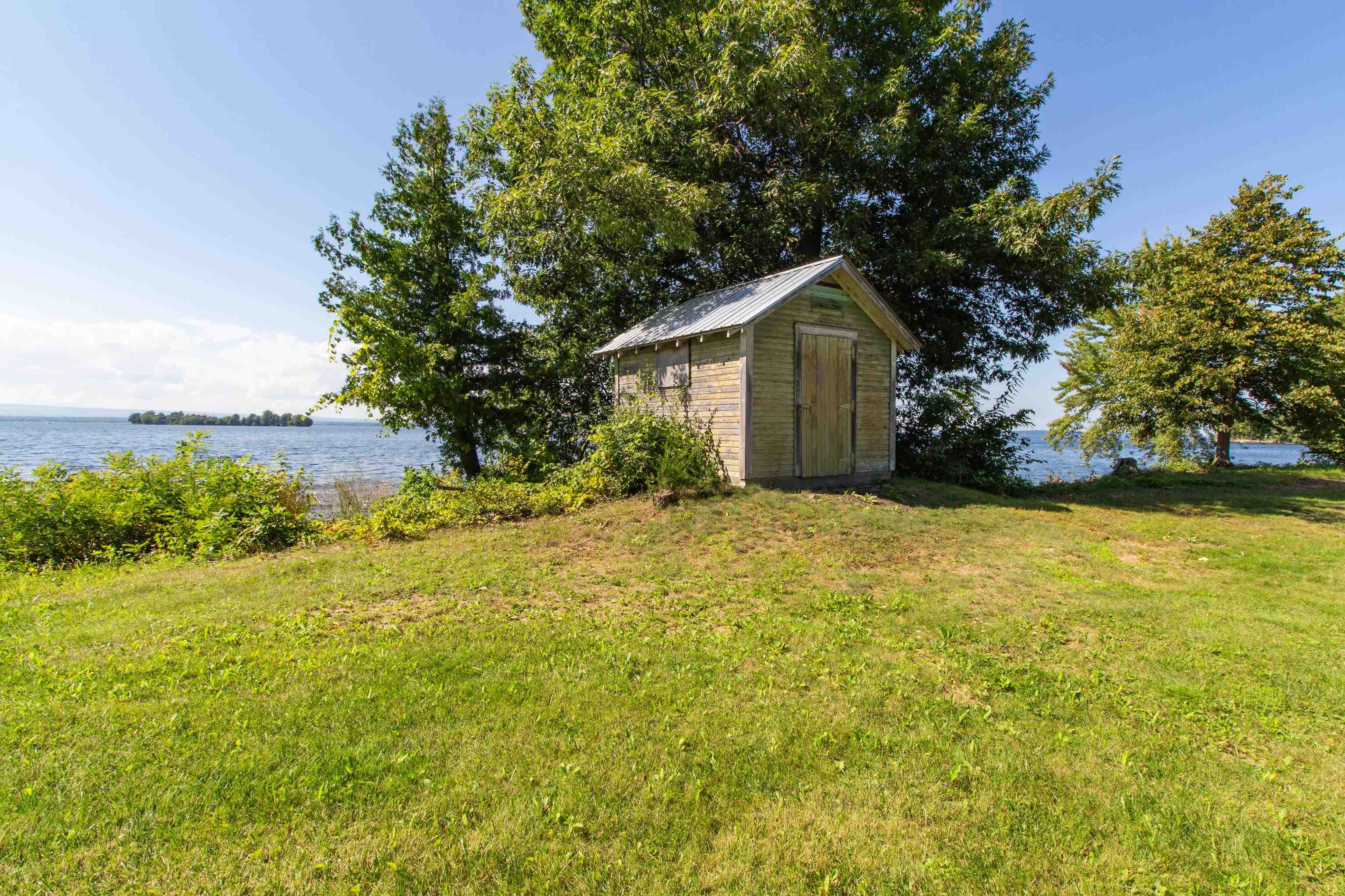 23 Adams Landing Rd Extension Grand Isle, VT 05458 - Photo 5 of 40 Gallery Image 5