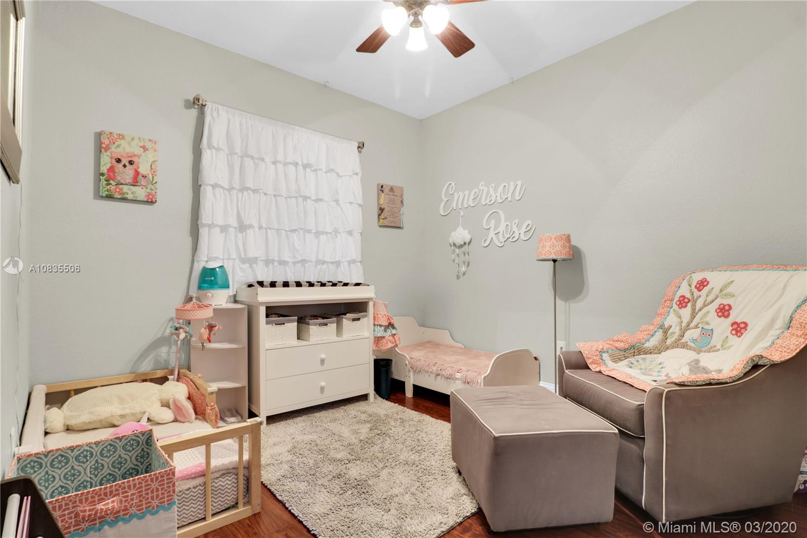 1954 Southeast 23rd Terrace Homestead, FL 33035 - Photo 6 of 14