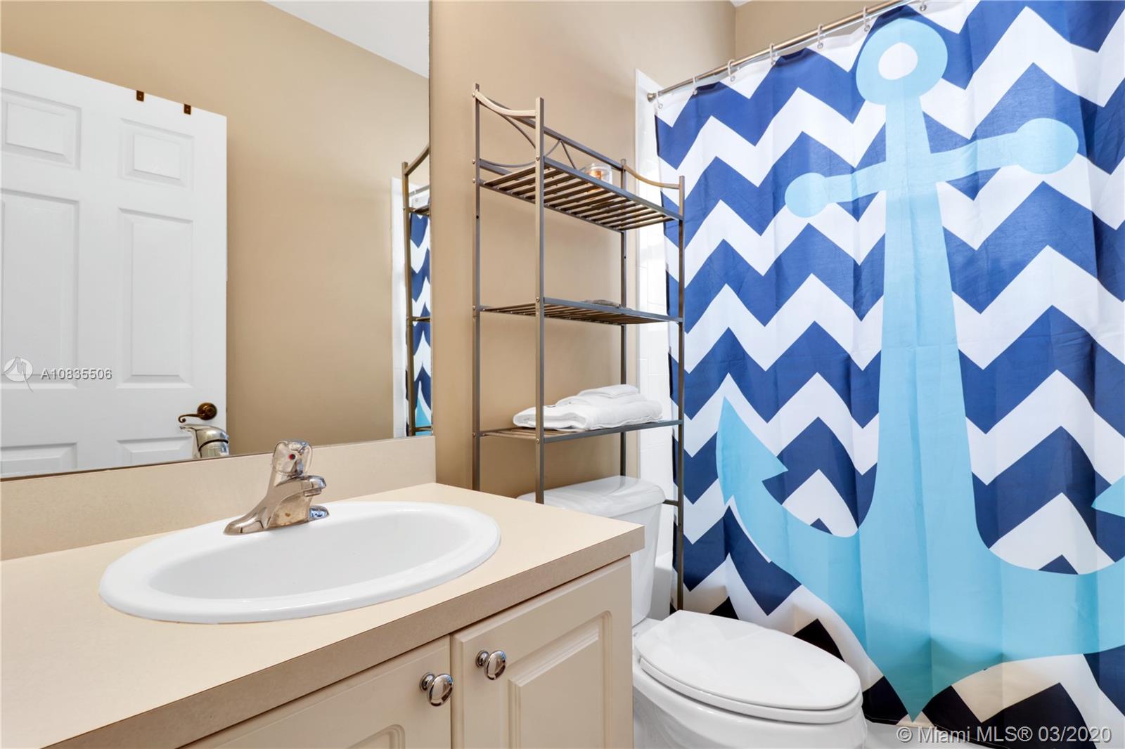 1954 Southeast 23rd Terrace Homestead, FL 33035 - Photo 9 of 14