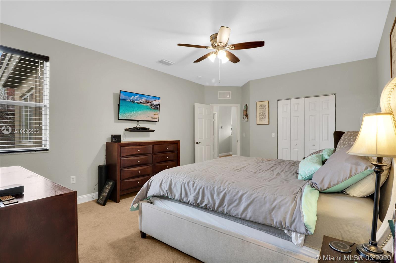 1954 Southeast 23rd Terrace Homestead, FL 33035 - Photo 10 of 14