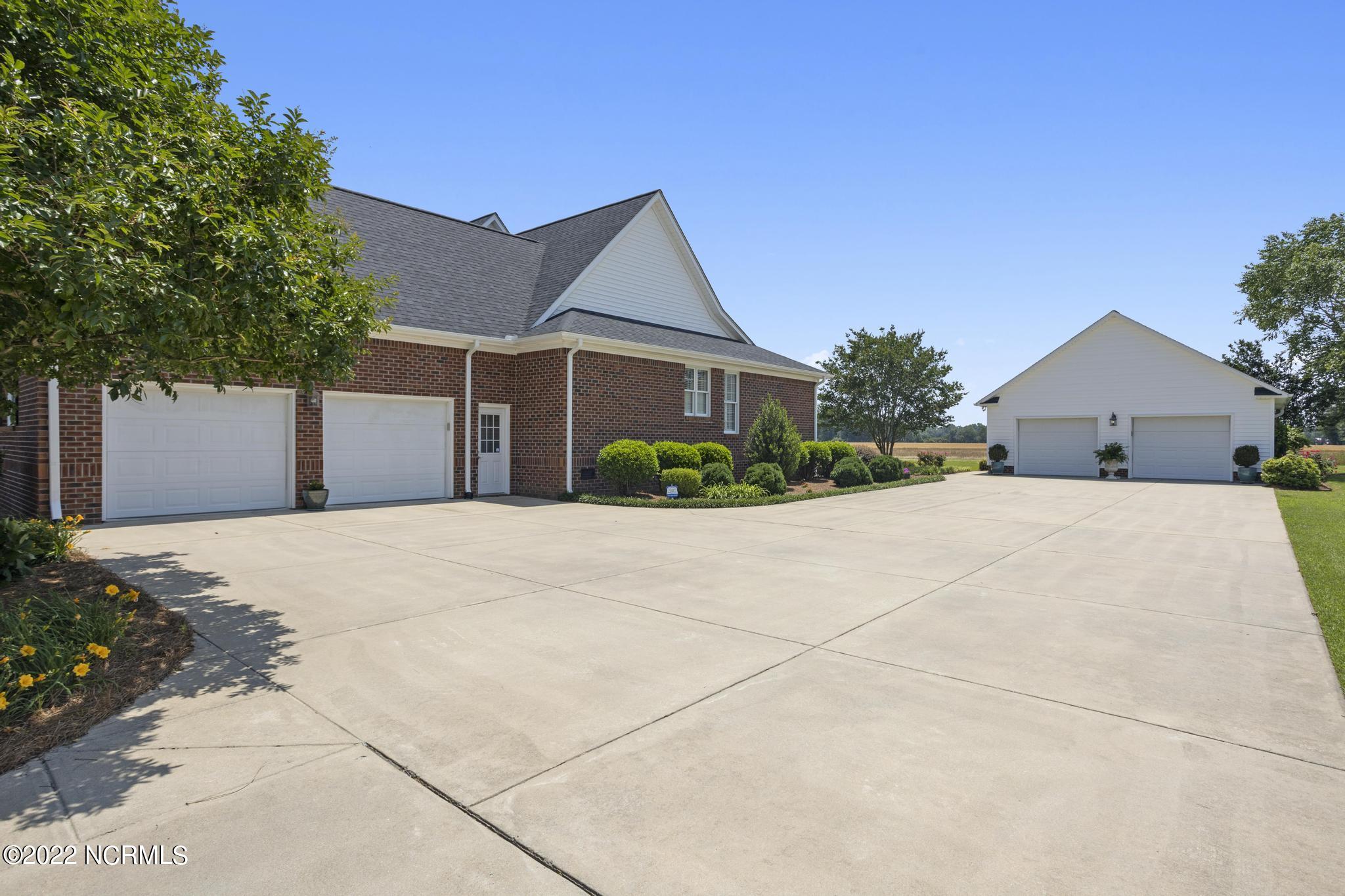 140 Brandon Road Beulaville, NC 28518 - Photo 5 of 50 IMG_7073