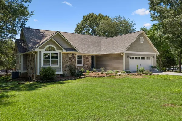 $1,189,000 | 257 McArthur Lane, Birchwood, TN 37308