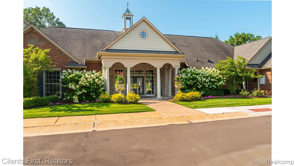 3492 Oakmonte Boulevard Rochester, MI 48306 - Photo 15 of 16