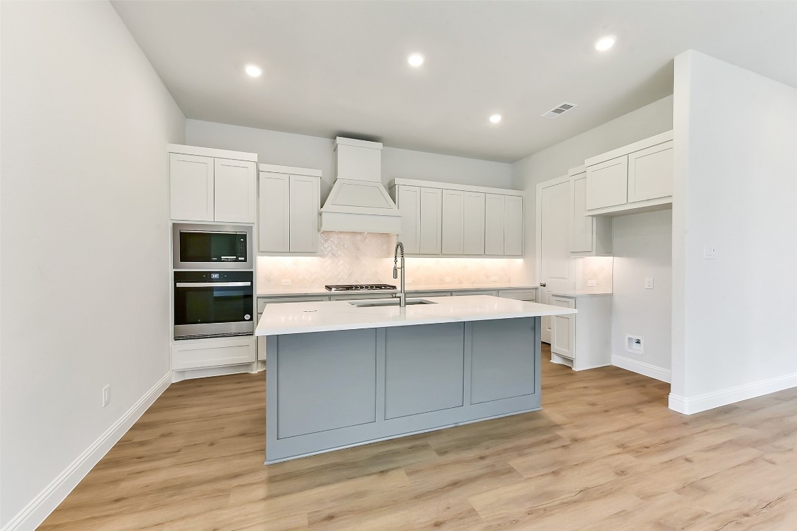 13015 Soaring Forest Drive Conroe, TX 77302 - Photo 11 of 39