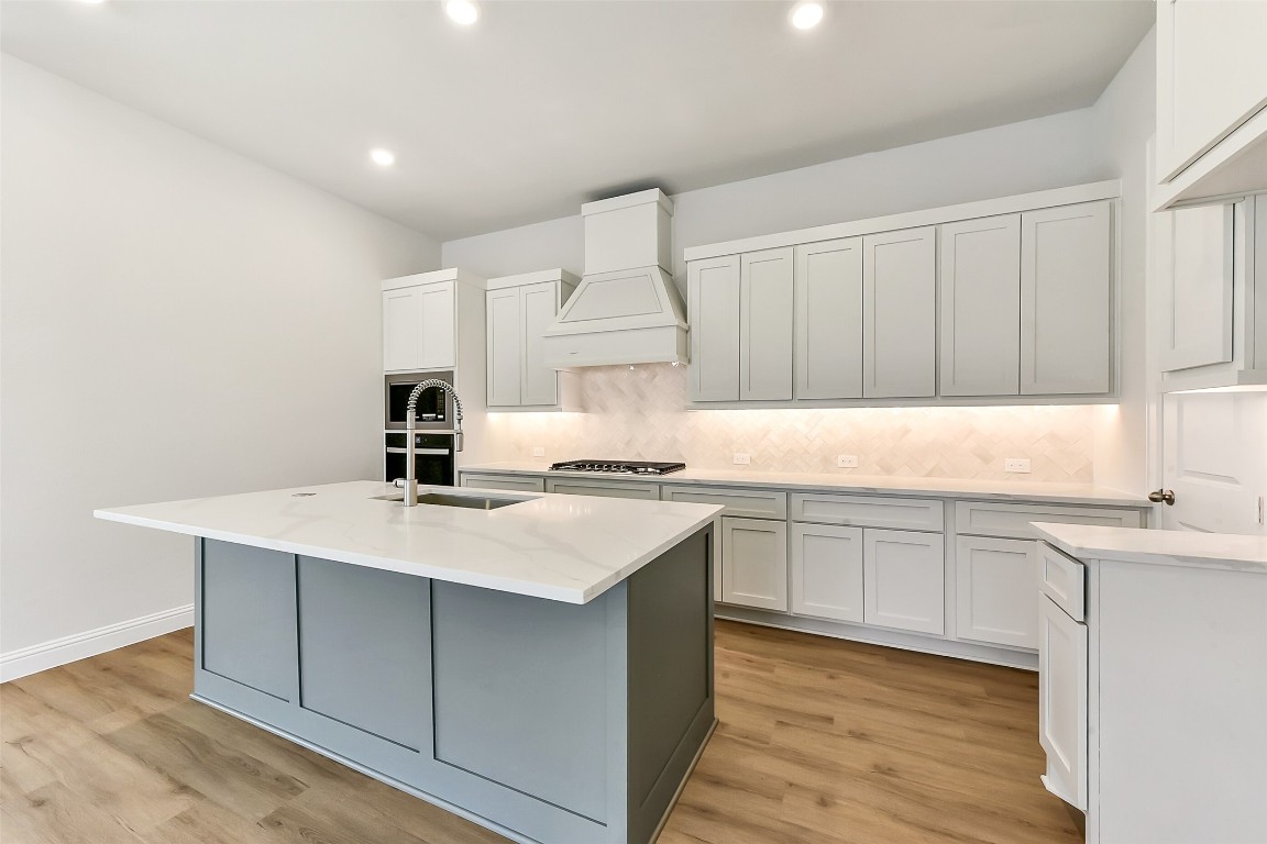 13015 Soaring Forest Drive Conroe, TX 77302 - Photo 12 of 39