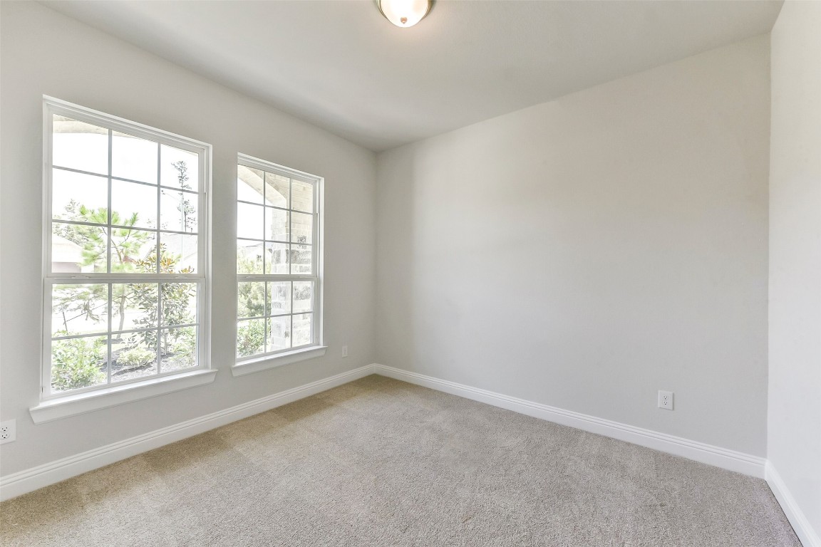 13015 Soaring Forest Drive Conroe, TX 77302 - Photo 27 of 39