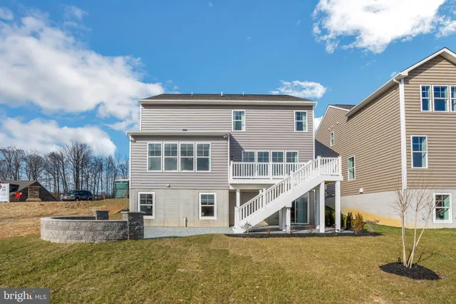 $799,990 | Falls, Sparks, MD 21152