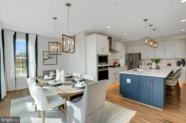 $799,990 | Falls, Sparks, MD 21152