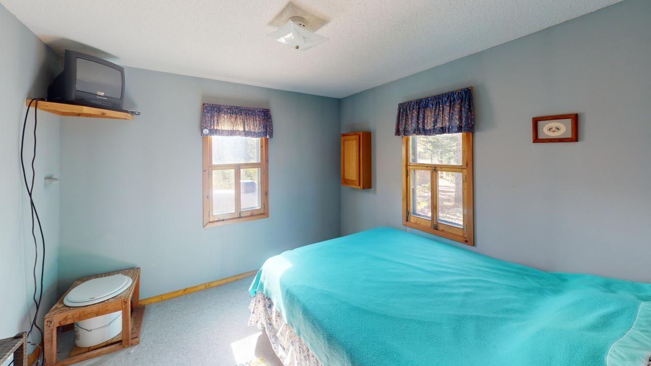 3897 Highway 23 Holyoke, MN 55749 - Photo 25 of 48