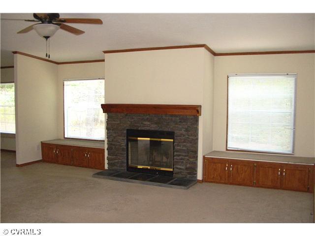 7691 South Genito Road Jetersville, VA 23083 - Photo 3 of 12 Gallery Image 3