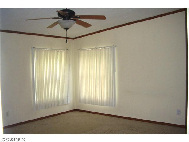 7691 South Genito Road Jetersville, VA 23083 - Photo 6 of 12 Gallery Image 6