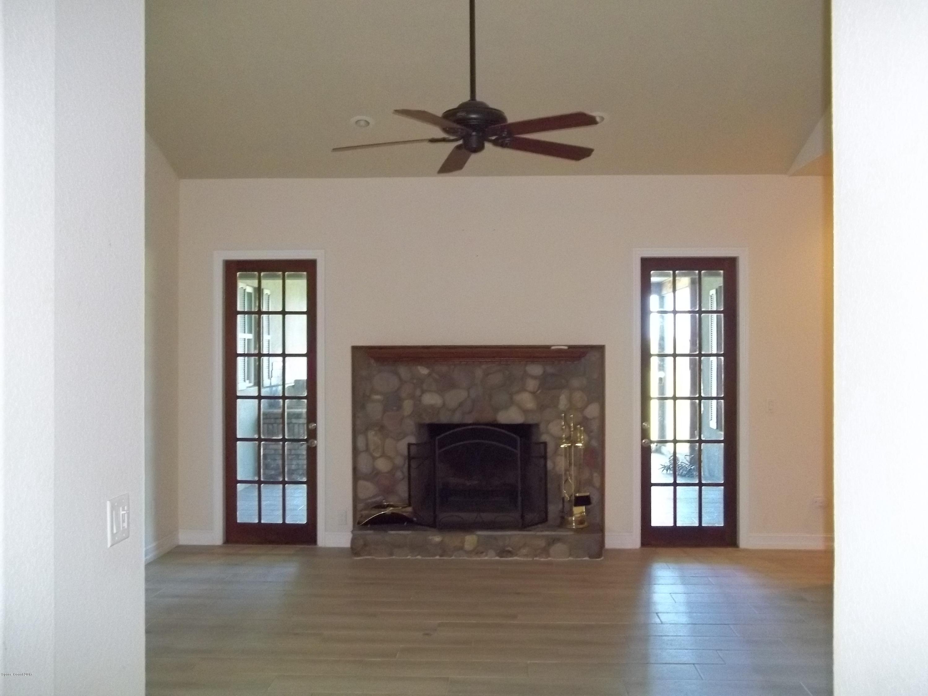 3983 Hammock Road Mims, FL 32754 - Photo 9 of 65 100_3731