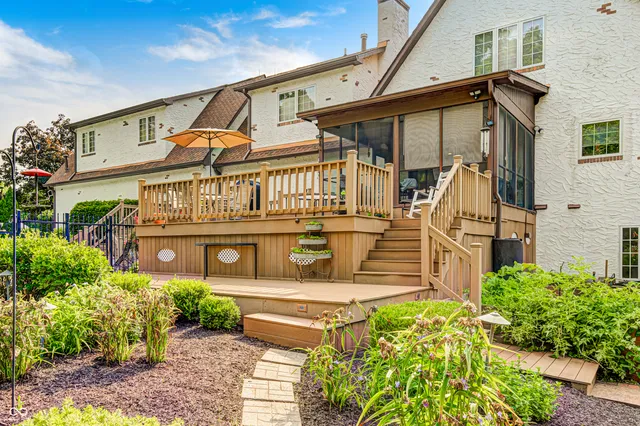 $925,000 | 6737 La Tour Circle, Indianapolis, IN 46278