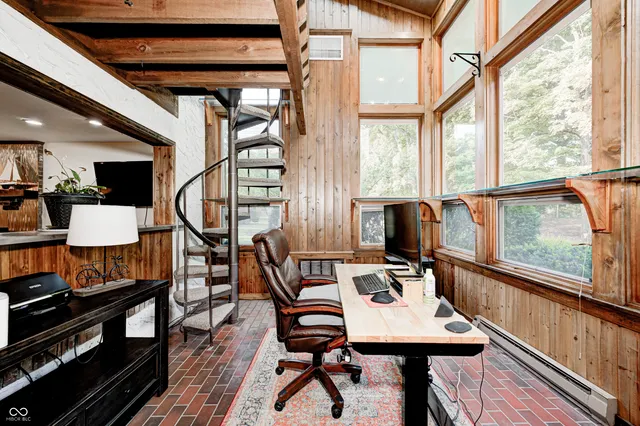 $925,000 | 6737 La Tour Circle, Indianapolis, IN 46278