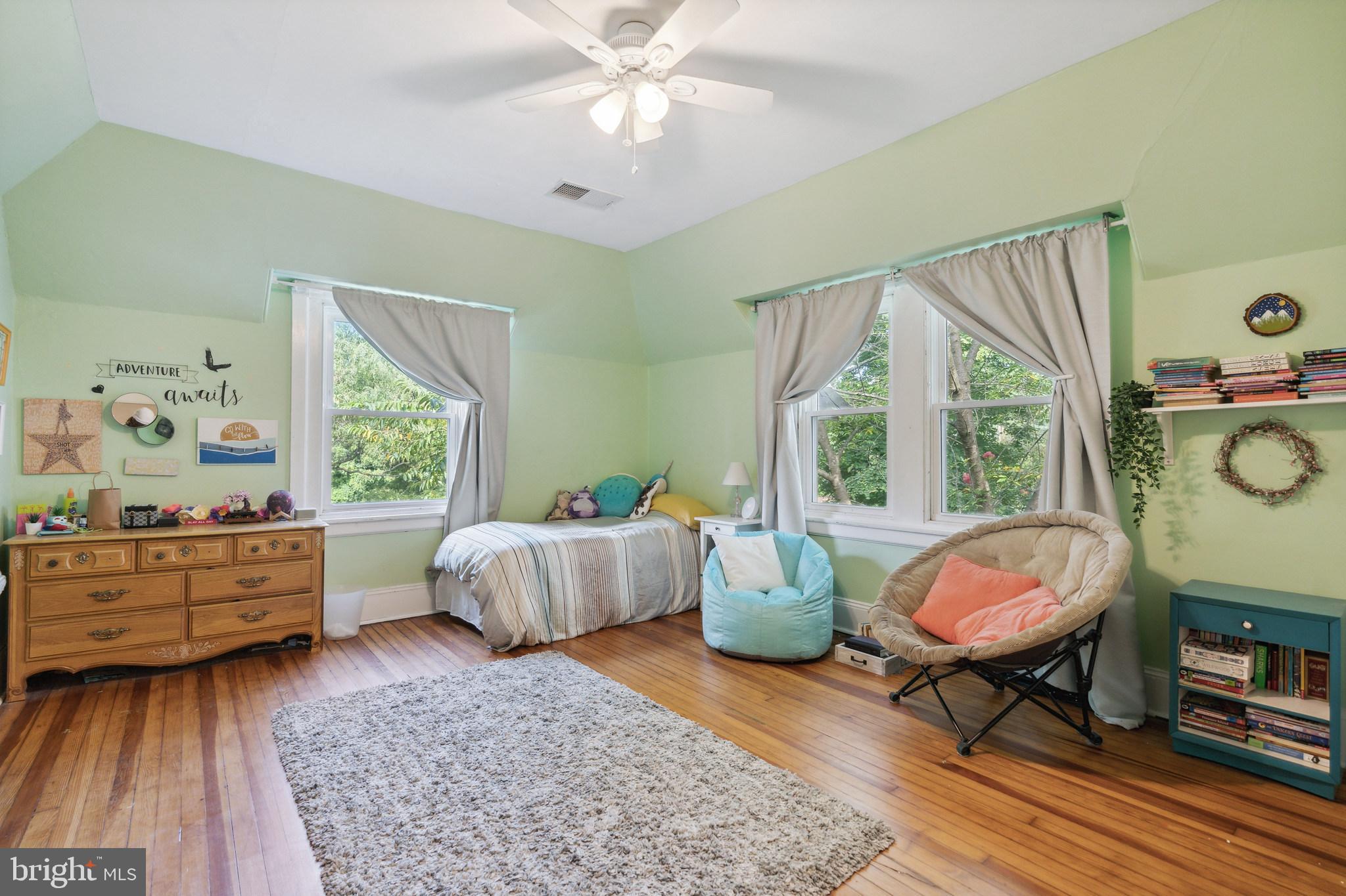 547 Pelham Road Philadelphia, PA 19119 - Photo 26 of 33 Gallery Image 26