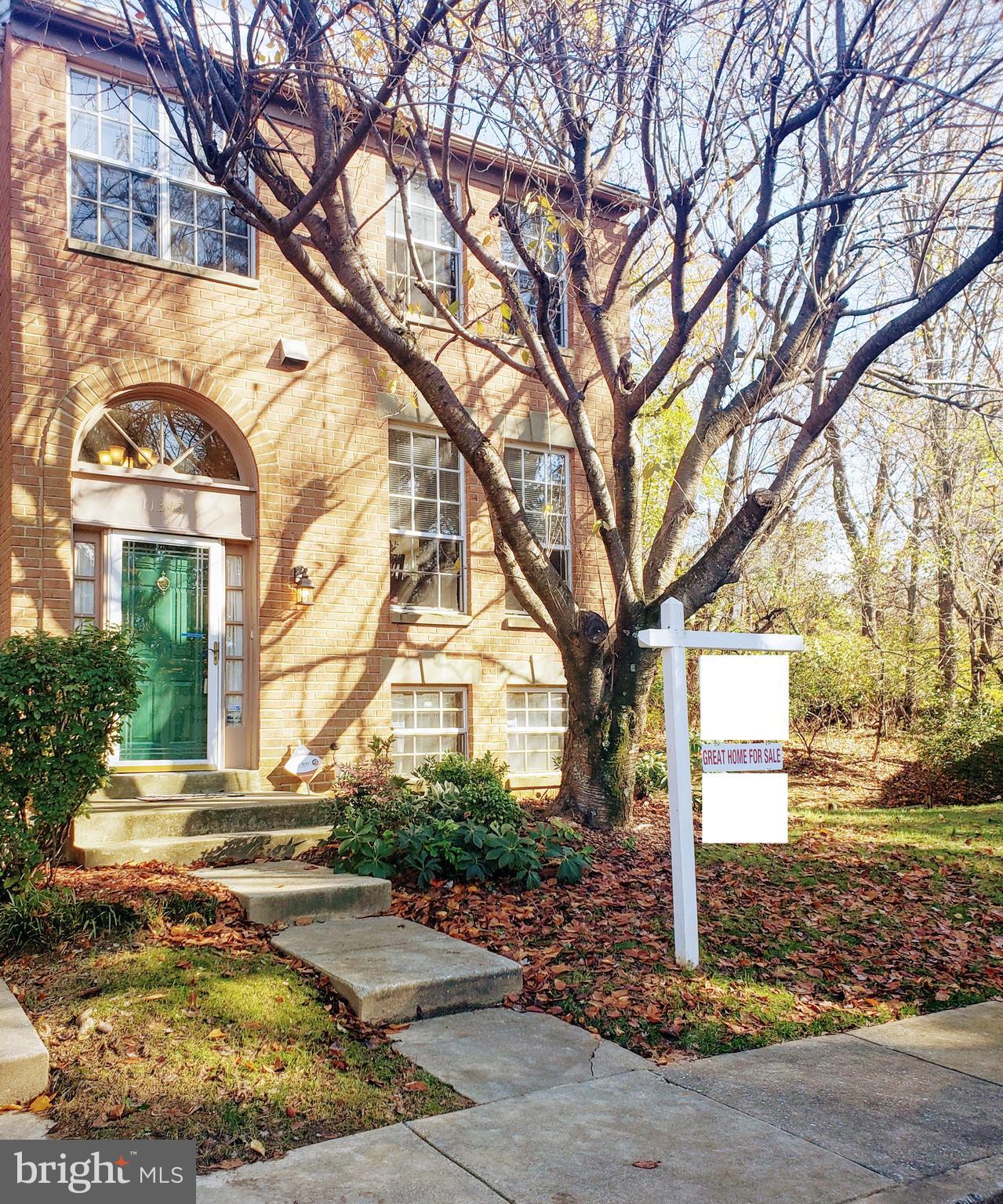 11343 Baroque Road Silver Spring, MD 20901 - Photo 2 of 43 Gorgeous quiet, brick end unit townhome