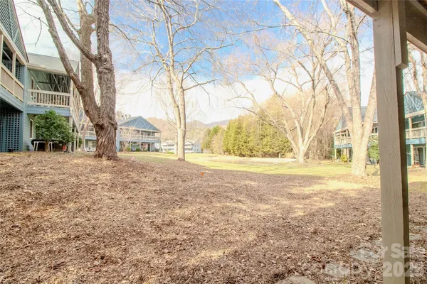 $369,000 | 155 Tri Vista Drive, Unit 2, Lake Junaluska, NC 28745