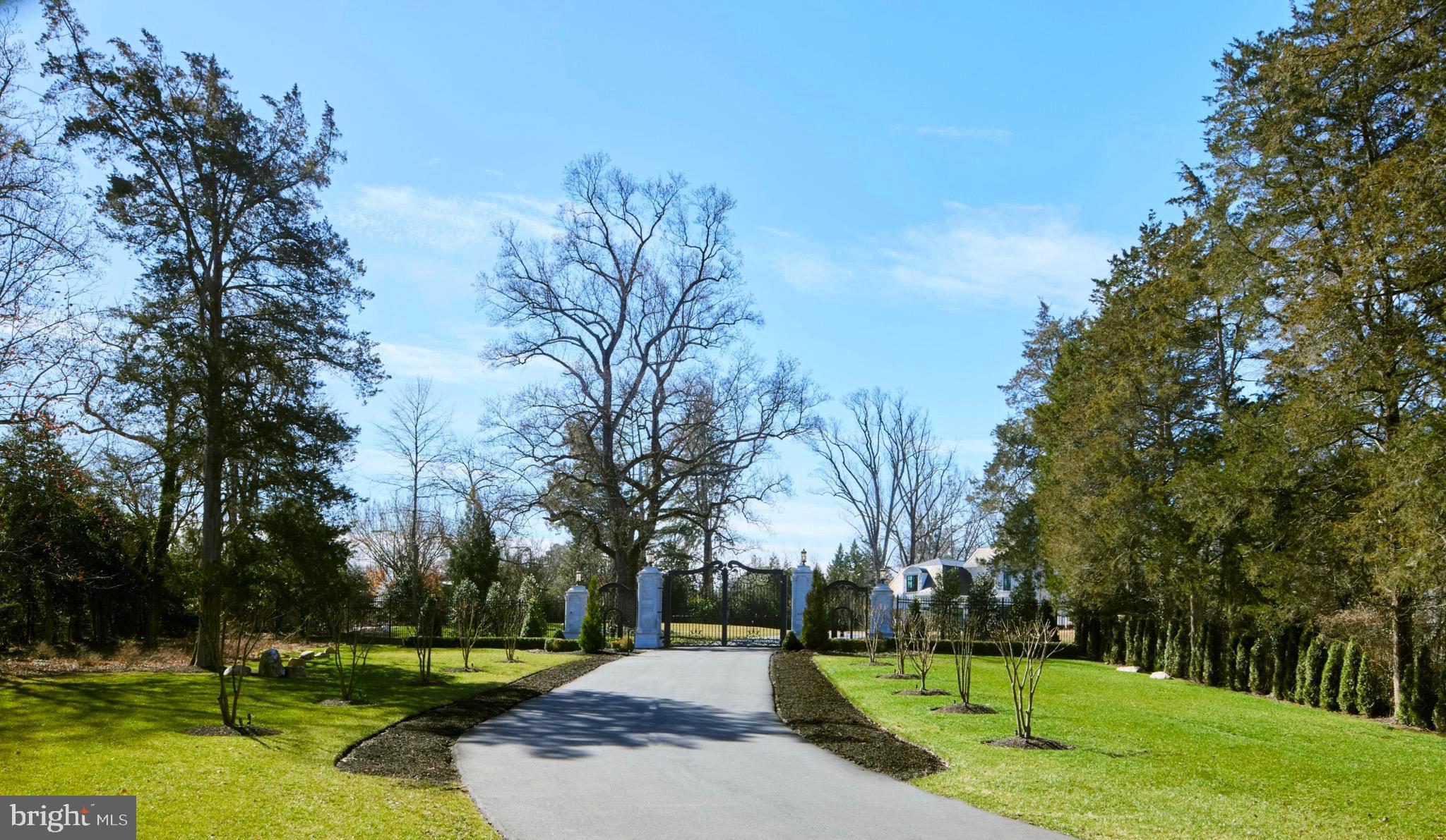 6431 Georgetown Pike McLean, VA 22101 - Photo 3 of 57 a view of a park with tree s