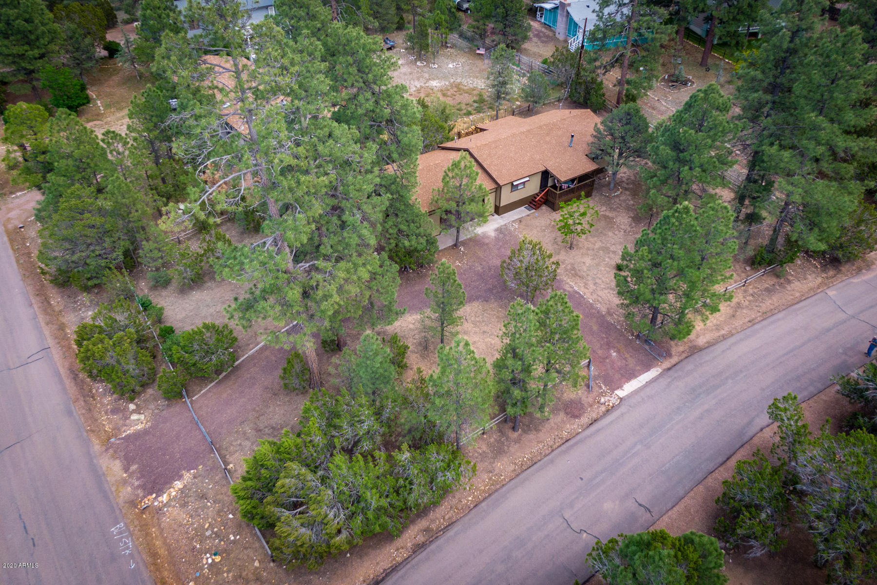 3401 Turkey Run Overgaard, AZ 85933 - Photo 4 of 26 Img_04
