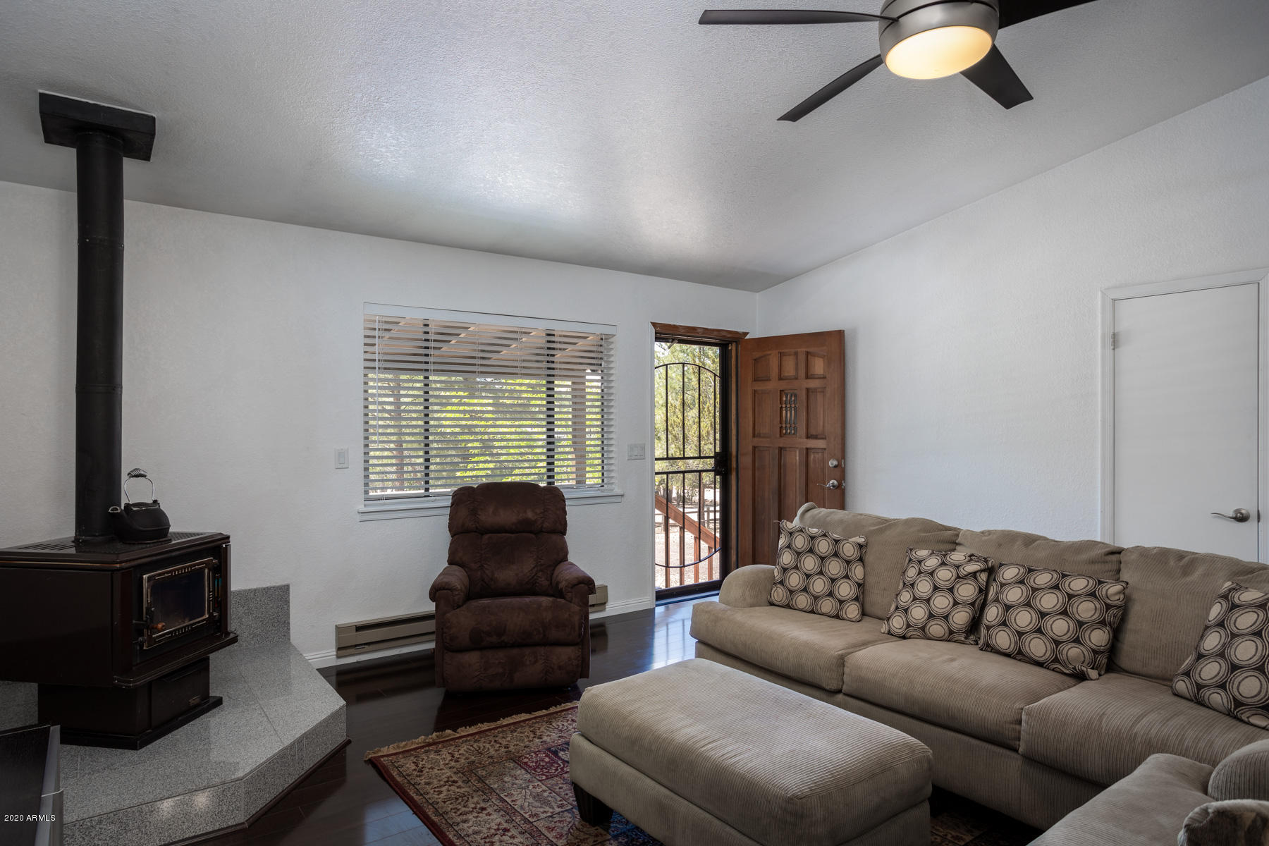 3401 Turkey Run Overgaard, AZ 85933 - Photo 6 of 26 Img_09