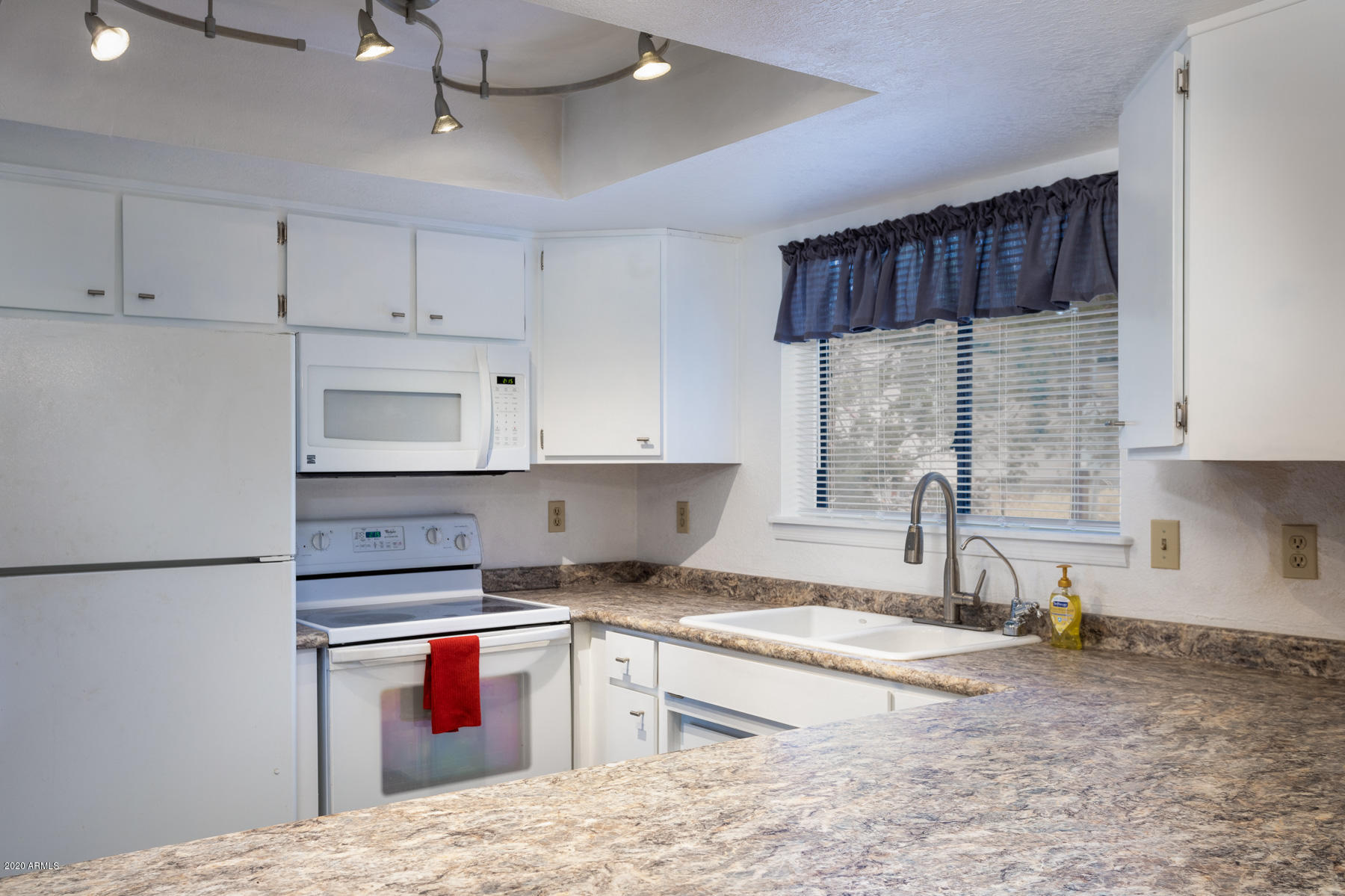 3401 Turkey Run Overgaard, AZ 85933 - Photo 7 of 26 Img_10
