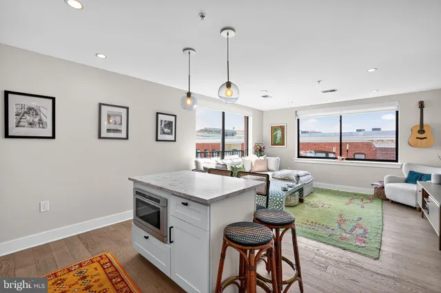 $3,999 | 1634 14th Street Northwest, Unit 501, Washington, DC 20009