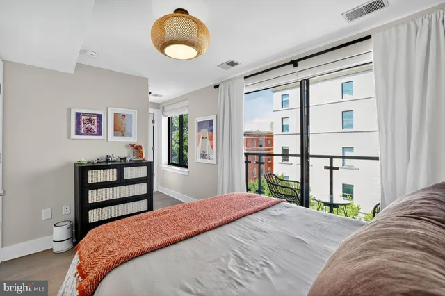 $3,999 | 1634 14th Street Northwest, Unit 501, Washington, DC 20009