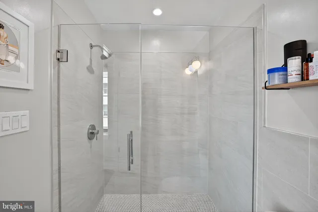 $3,999 | 1634 14th Street Northwest, Unit 501, Washington, DC 20009