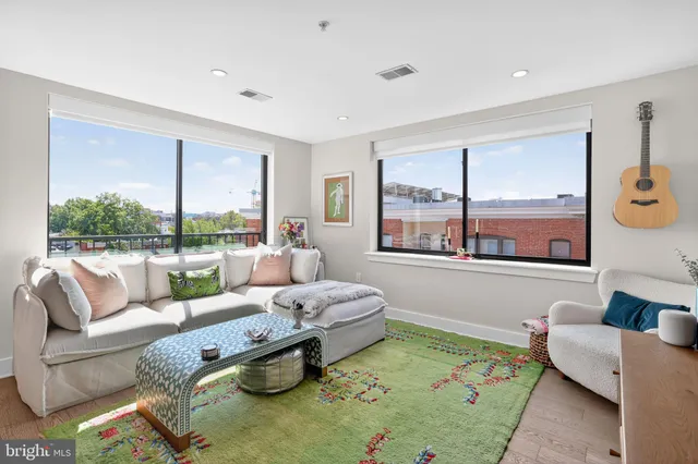 $3,999 | 1634 14th Street Northwest, Unit 501, Washington, DC 20009