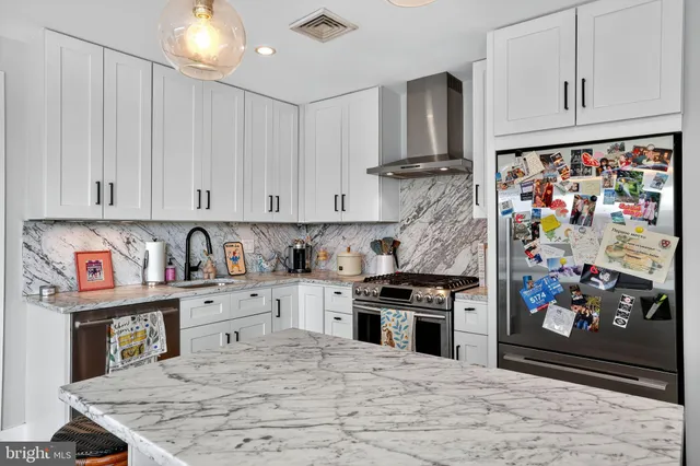 $3,999 | 1634 14th Street Northwest, Unit 501, Washington, DC 20009