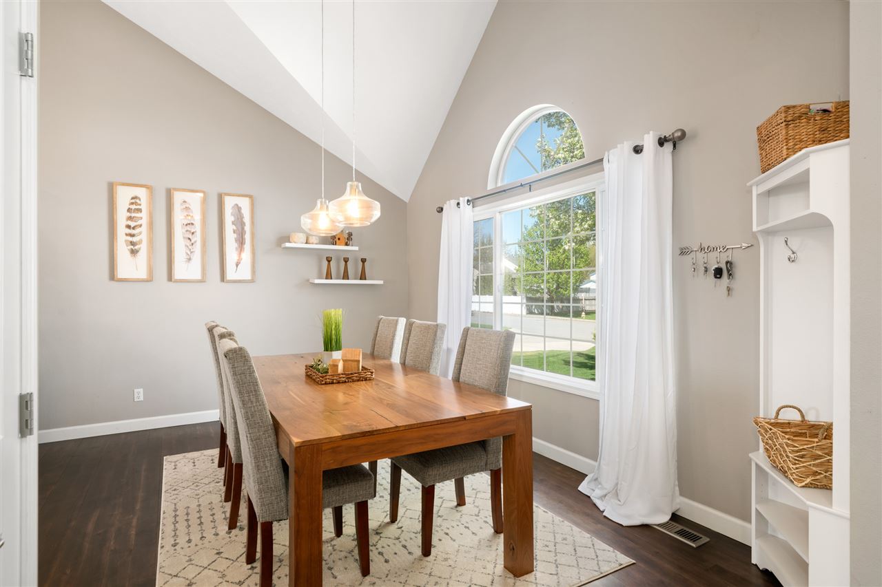 3712 South Reeves Road Spokane Valley, WA 99206 - Photo 7 of 20