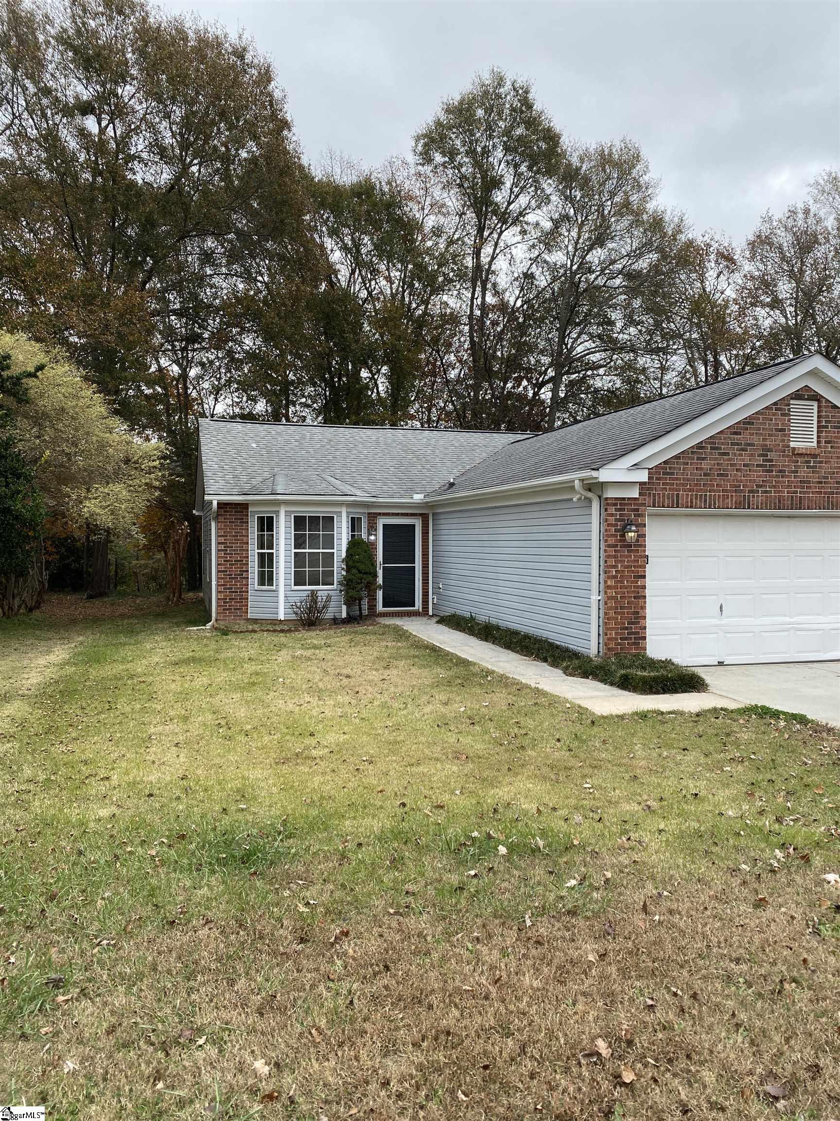 115 Hawkesbury Road Simpsonville, SC 29681 - Photo 1 of 18 Gallery Image 1
