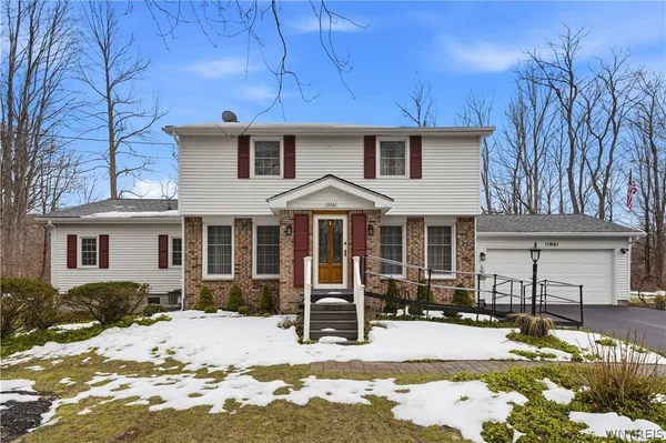 $525,000 | 11061 Winde Lane, Marilla, NY 14086