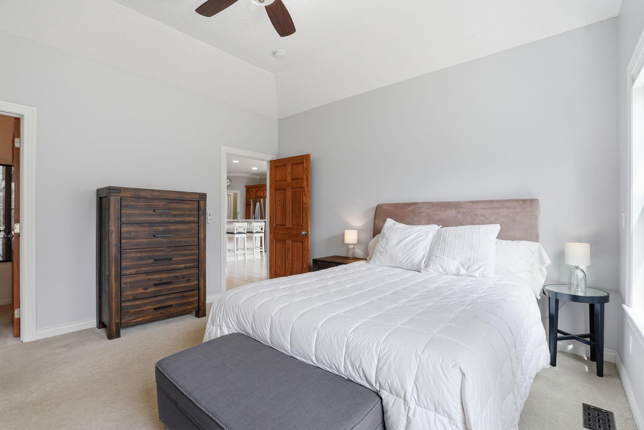 10389 Fox Run Road Woodbury, MN 55129 - Photo 17 of 43