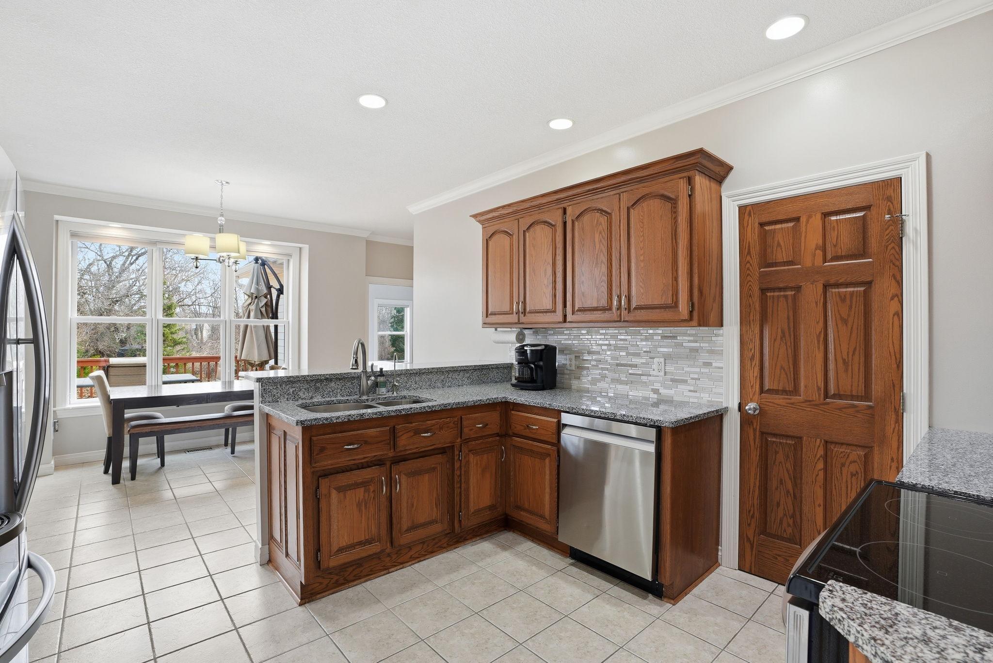 10389 Fox Run Road Woodbury, MN 55129 - Photo 25 of 43