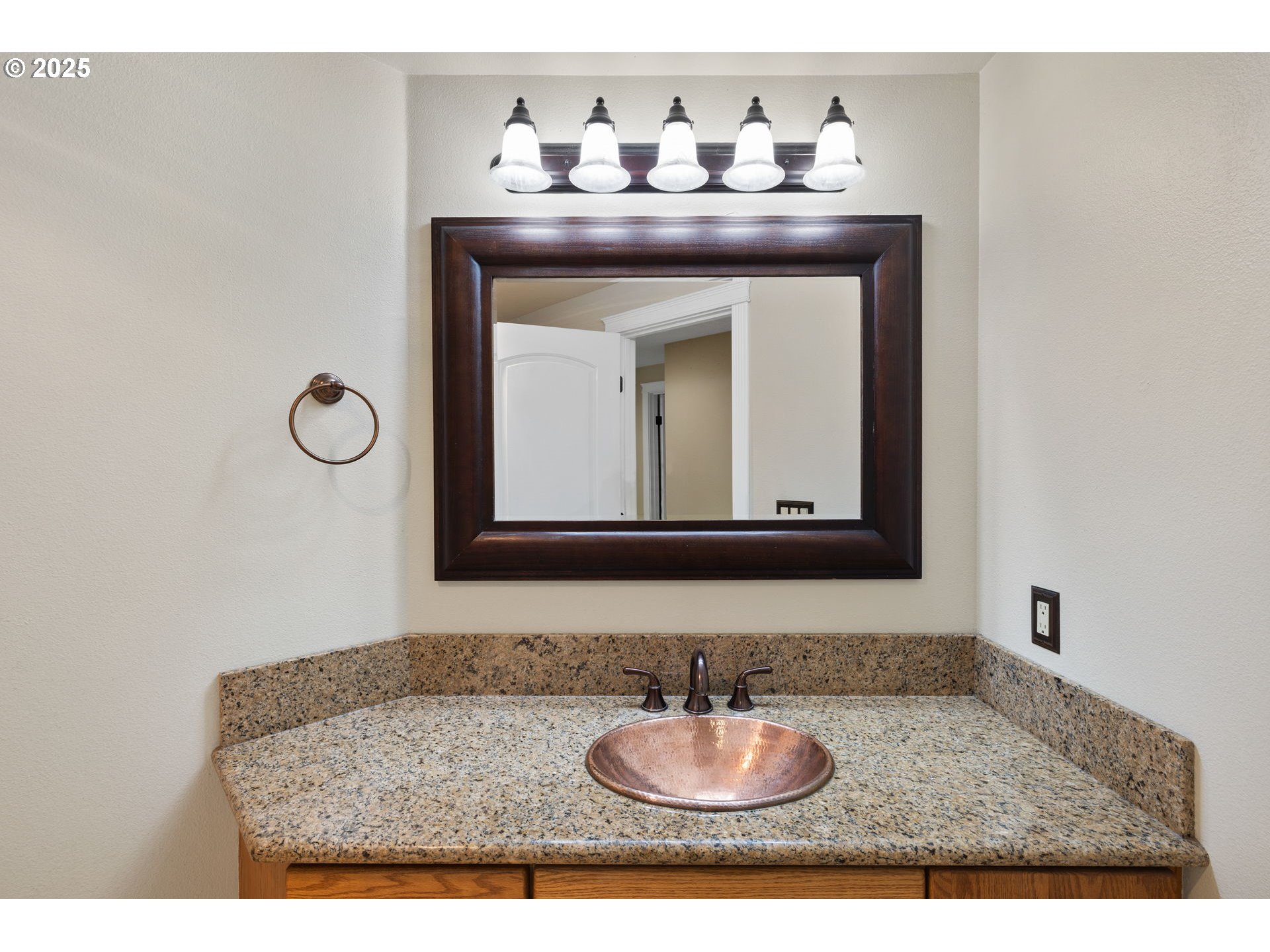2504 Northeast 240th Street Ridgefield, WA 98642 - Photo 29 of 46 Gallery Image 29