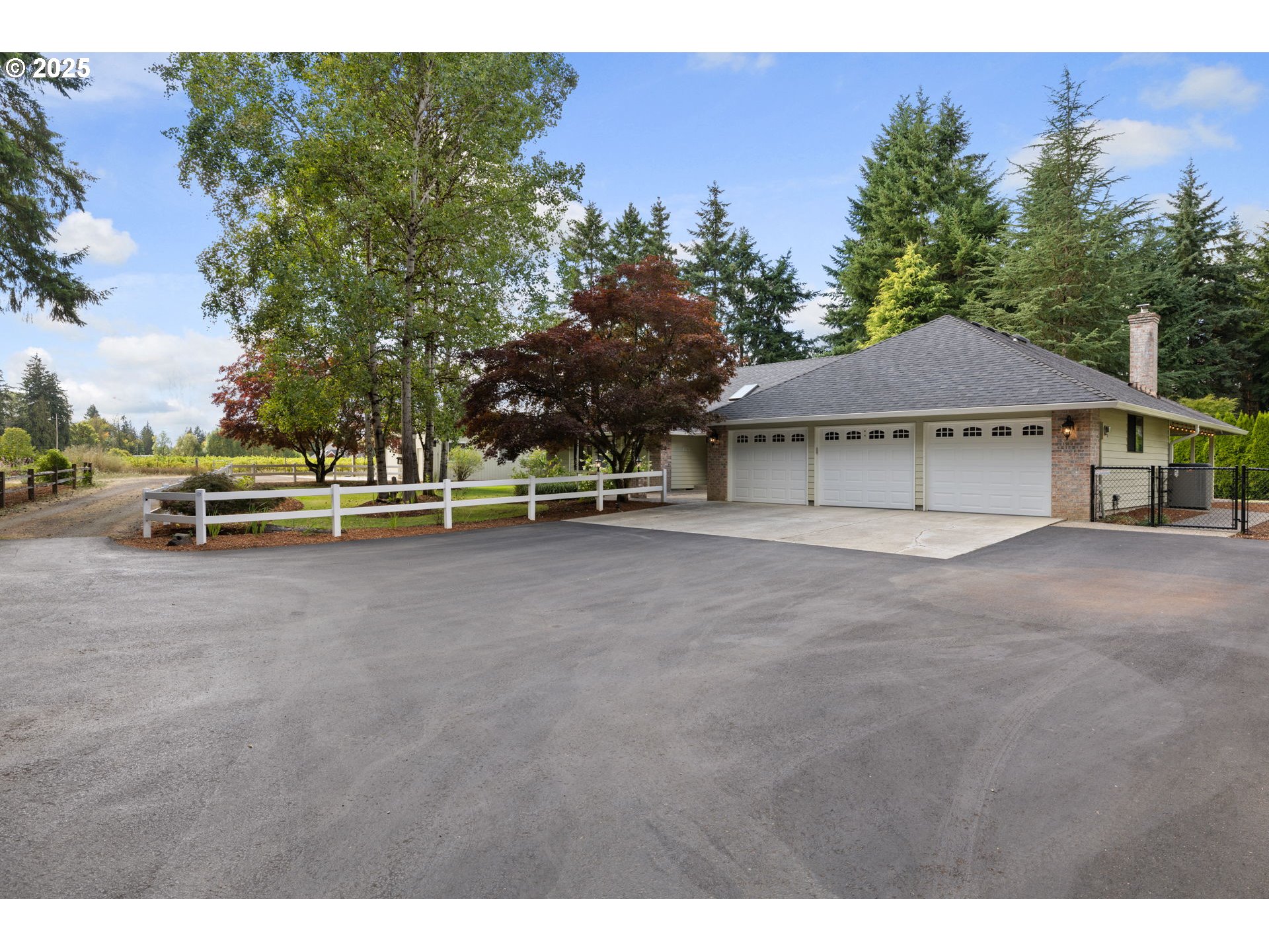 2504 Northeast 240th Street Ridgefield, WA 98642 - Photo 3 of 46 Gallery Image 3