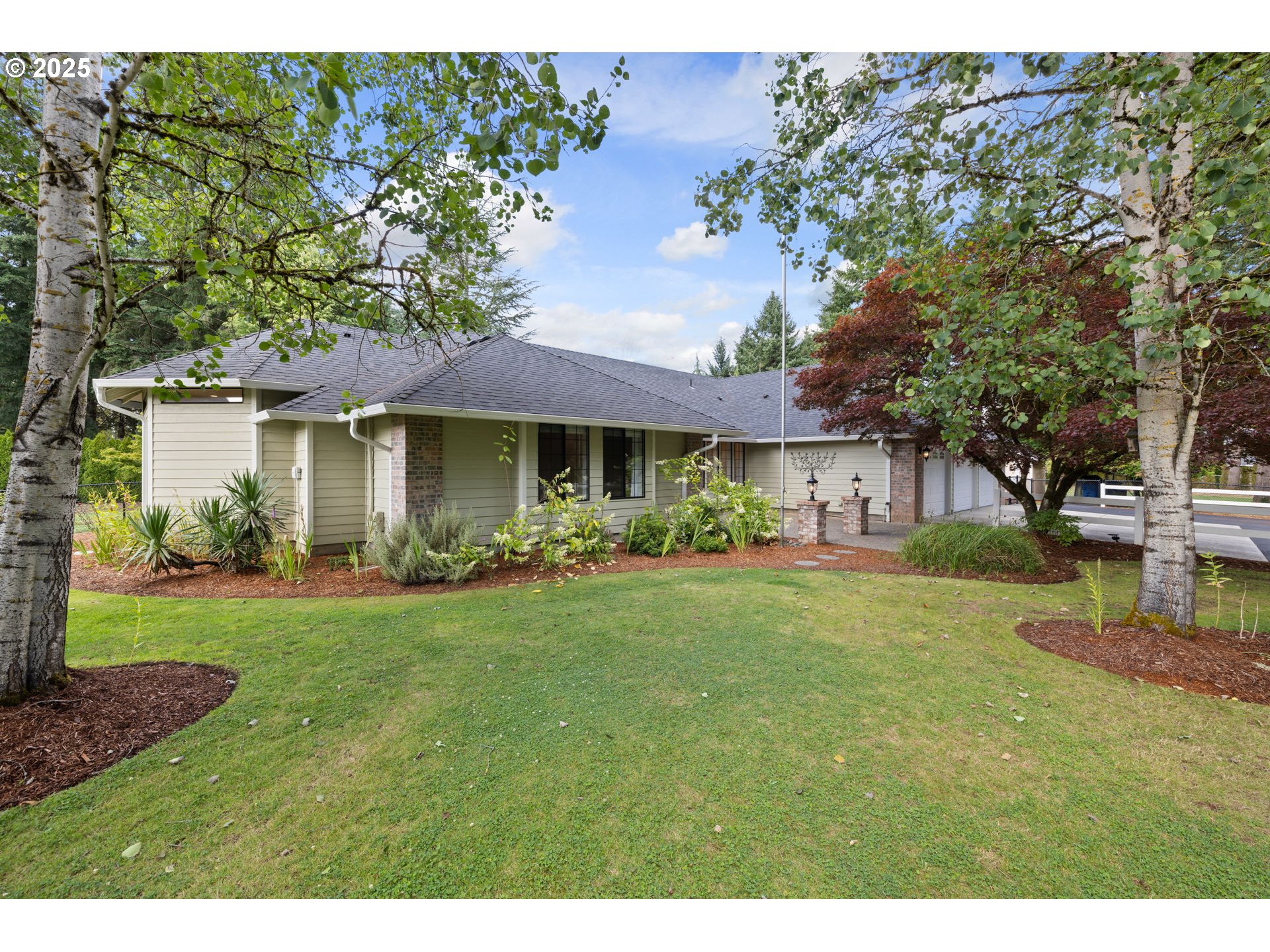 2504 Northeast 240th Street Ridgefield, WA 98642 - Photo 4 of 46 Gallery Image 4